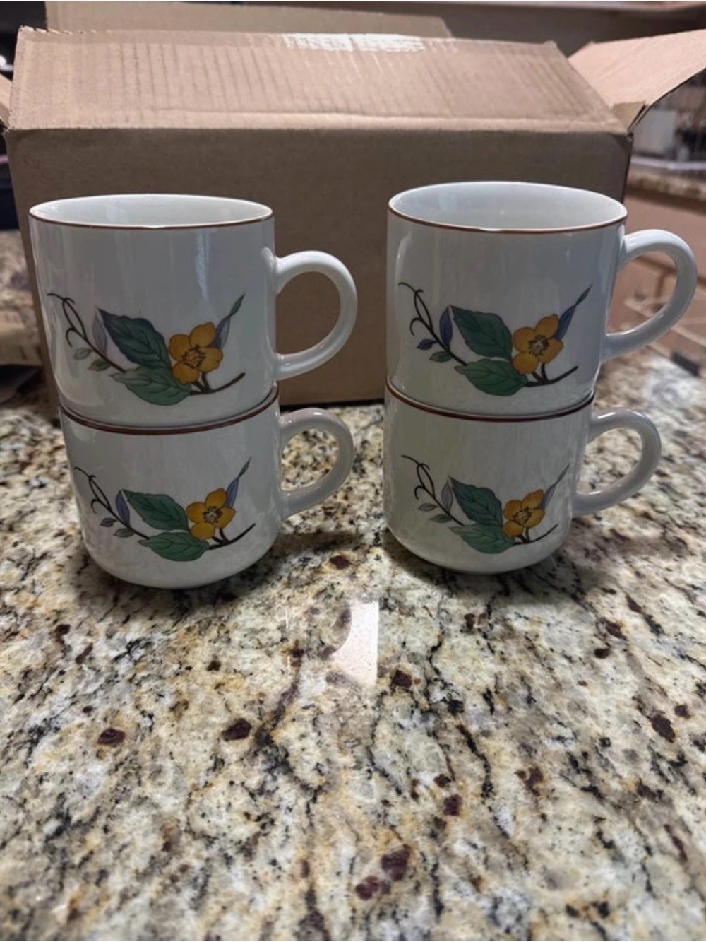 Vintage Set Of 4 Citation Woodhill Floral Mugs